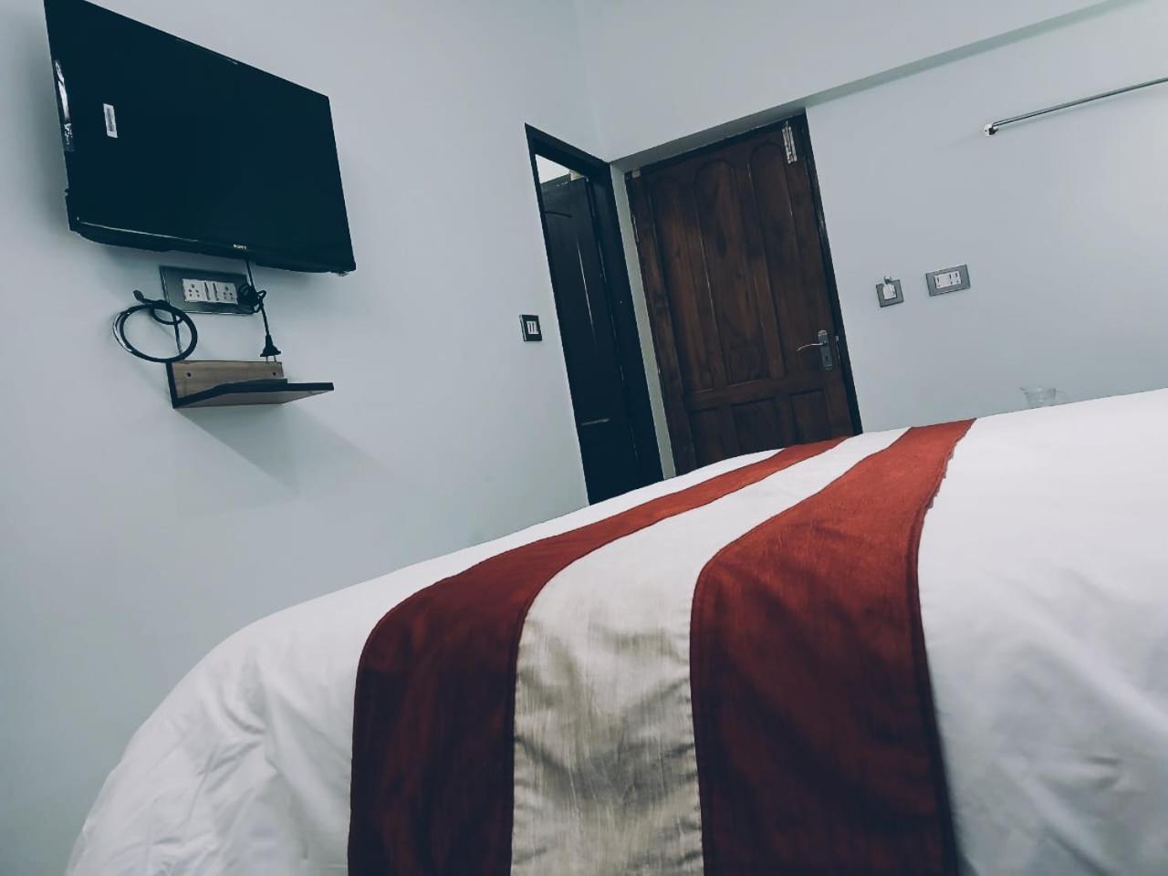 Ponmurugan Residency コダイカナル エクステリア 写真