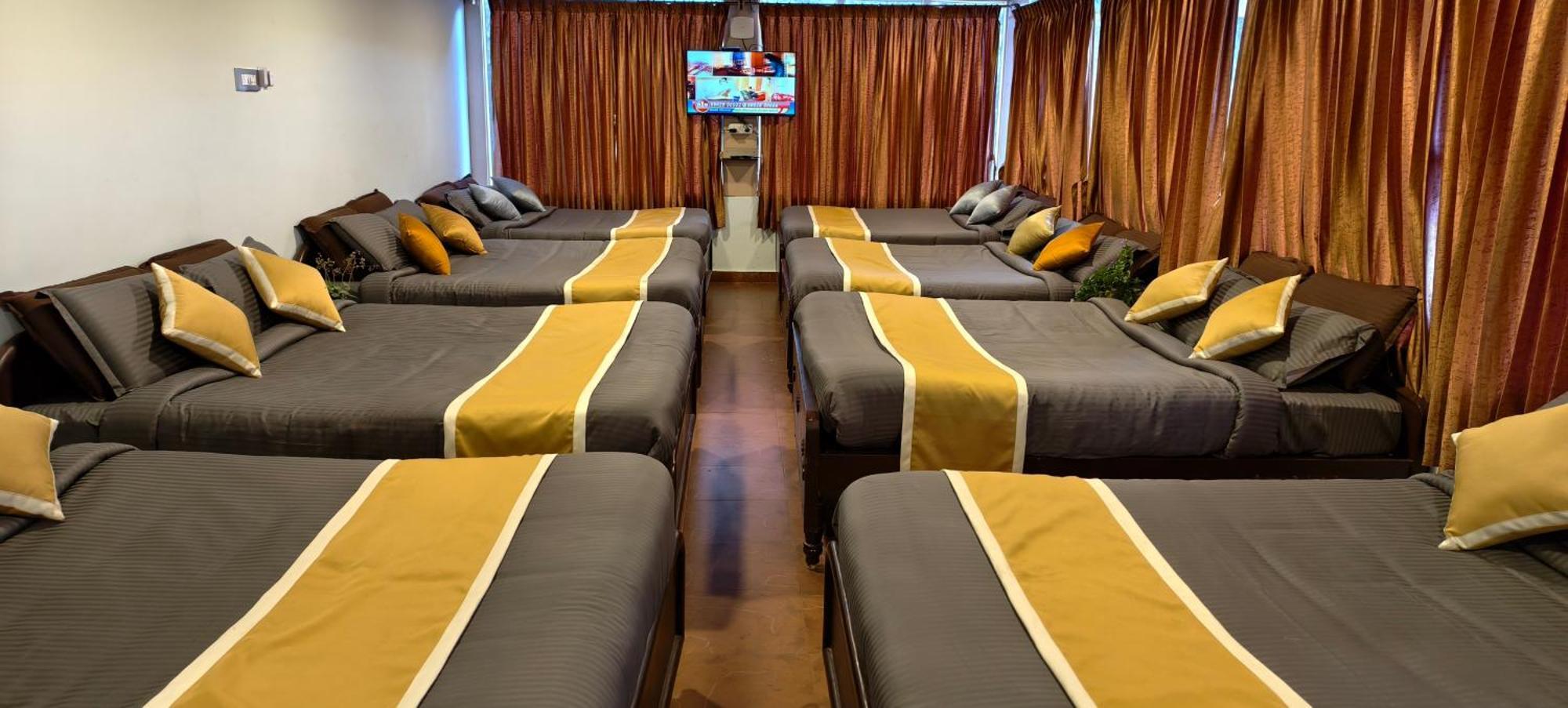 Ponmurugan Residency コダイカナル エクステリア 写真